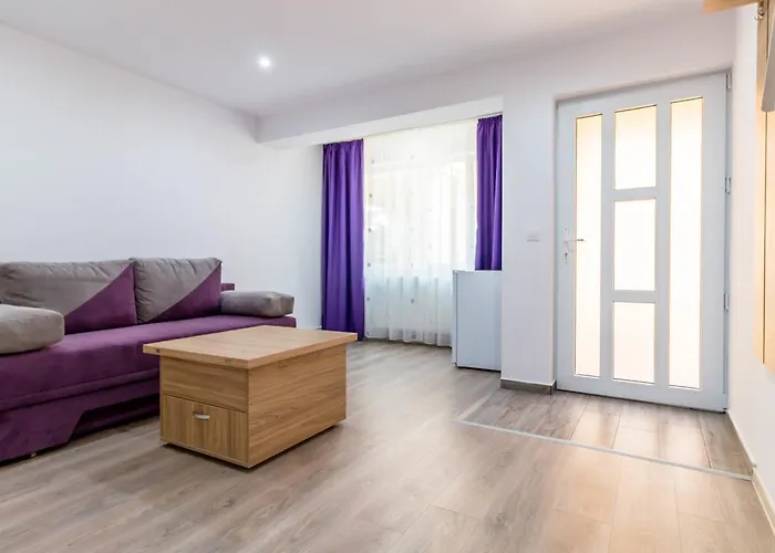 Vendégház Casa Dinii 3*