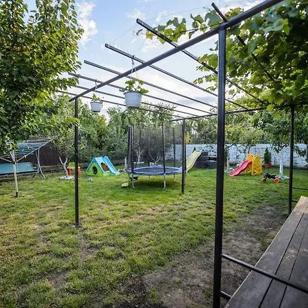 Pensiune Casa Dinii Constanţa