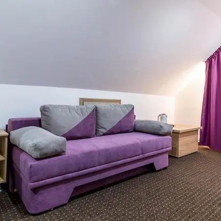 Casa Dinii بيت ضيافة