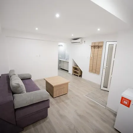 بيت ضيافة Casa Dinii كونستانتا