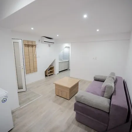 بيت ضيافة Casa Dinii 3*