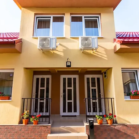 Casa Dinii Pensiune 3*